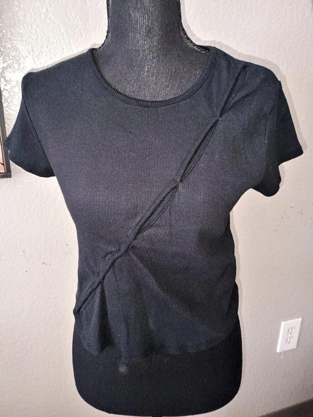 Wild Fable Ribbed Short Sleeve Top in Black